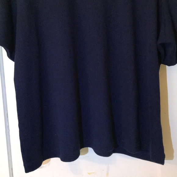 Fancy navy blue top - Picture 3 of 4
